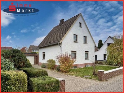 Idyllisches Ein- bis Zweifamilienhaus mit großem Garten!