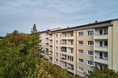 Ankommen und wohlfühlen - sanierte 4-Zimmerwohnung mit Balkon
