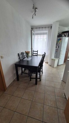 Helle 3 ZKB Wohnung mit Balkon 1.OG
