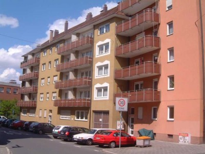 Schöne lichtdurchflutete 3-Zimmer-Wohnung mit Balkon