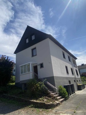 Moderne, renovierte Wohnung in Wachtberg-Niederbachem zu vermieten