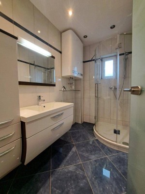 Perfektes Zuhause in zentraler Lage - 60m², 2 Zi, Balkon &amp; Stellplatz