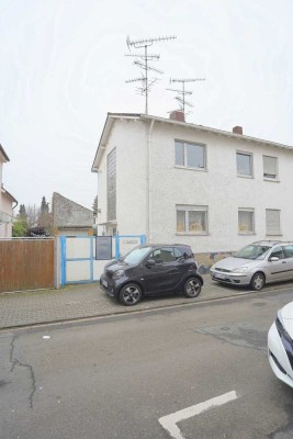 Weiterstadt-Kernstadt...2 1/2 Zimmer-Wohnung...Balkon...