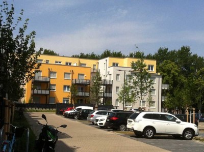 Große 2,5-Zimmer Wohnung mit Terrasse und Balkon