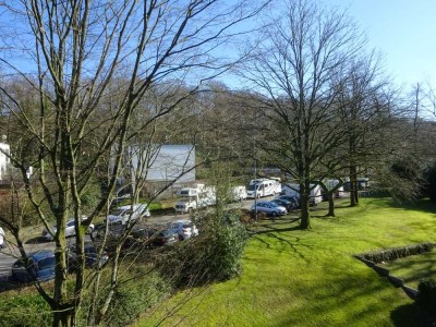 Helle 3,5-Zimmer Wohnung mit Balkon und Garage in Erkrath provisionsfrei