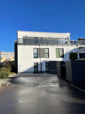 Neuwertige 3-Zimmer-Penthousewohnung mit Dachterrasse in Bad Dürrheim