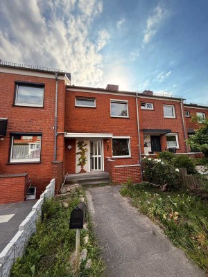 Schönes 5-Zimmer-Reihenhaus mit EBK in Lübeck St. Gertrud