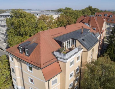 Individuelle 3-Zimmer-Wohnung im Inneren Westen mit Dachterrasse und Domblick!