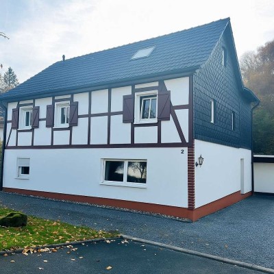 Fast wie ein eigenes Haus - Maisonette Wohnung - Frisch renoviert & modernisiert in Loope