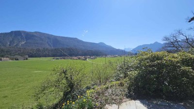 Panoramalage - Einzigartiges Designerhaus mit 3.000qm Grundstück und Einliegerwhg. im Chiemgau
