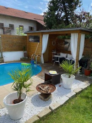 Haus im Haus in Dichau: 5,5 Zimmer, 131,71 m² mit Garten, Sauna und Pool