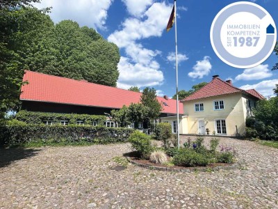 Ein repräsentatives, traumhaftes Anwesen mit drei Wohneinheiten!