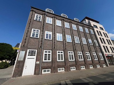 preiswertes Wohnung über den Dächern von Döbeln - charmant moderne 1 Raum Dachgeschoß Wohnung