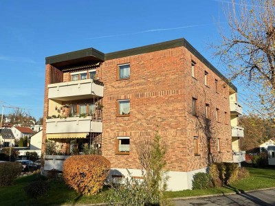 RESERVIERT! - Deggendorf: 4-Zi.-ETW m. Süd-Balkon - 2024 modernisiert - in ruhiger Wohnlage Nh. Schu