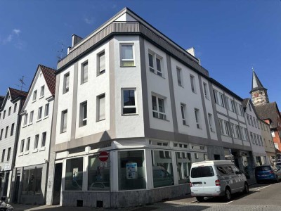 3-Zimmer-Wohnung in der Innenstadt mit Dachterrasse!