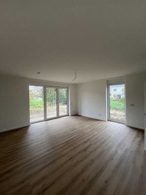 Erstbezug: Luxuriöse 3-Zimmer Erdgeschosswohnung mit Garten in Ebersheim