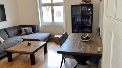 Schöne 3-Zimmer Altbau-Wohnung mit Balkon in Offenbach-Bürgel