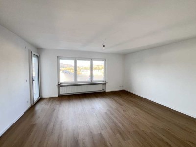 � NEU renoviert | 3 ZKB Wohnung | ♥ Einbauküche | ♥ Balkon | Keller ►Mayen