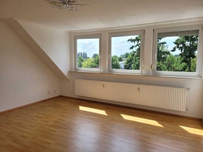 Renovierte Dachgeschosswohnung in Hamm-Norden zu vermieten!