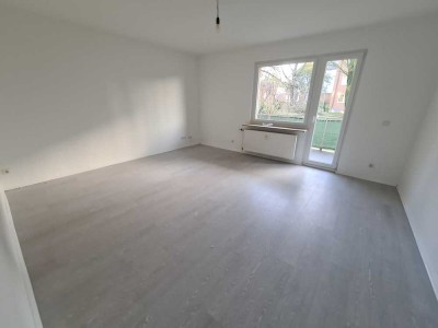 Sehr schöne 3,5 Raum Wohnung mit Balkon in ruhiger und zentraler Lage! Weißes Bad!