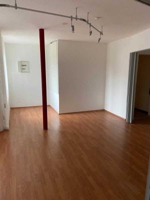 Großzügige 4-Zimmer-Wohnung im Herzen von VS-Schwenningen