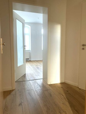 2-Raum-Wohnung im Erdgeschoss mit Einbauküche