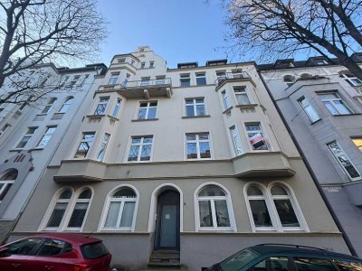 Herrliche Altbau-Wohnung mit 3,0-Zimmern und Balkon gut angebunden in Hagen