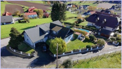 Wunderschönes Haus in Traumlage über den südoststeirischen Hügeln.
