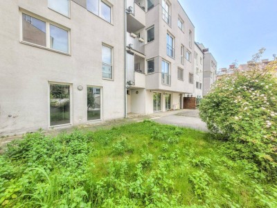 PROVISIONSFREI VOM EIGENTÜMER! EIGENGARTEN! 3-ZIMMER WOHNUNG MIT TERRASSE, GARTEN UND LOGGA NÄHE BAHNHOF PENZING!