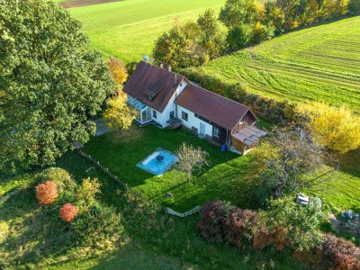 Wohnen im Grünen: EFH mit weitläufigem Garten und viel Platz zur Entfaltung