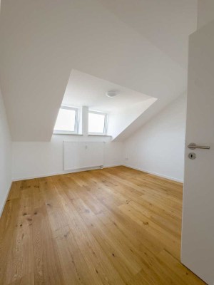 Einzigartige 4-Zimmer-Wohnung für Eigennutzer oder als starke Kapitalanlage im Herzen von Landshut