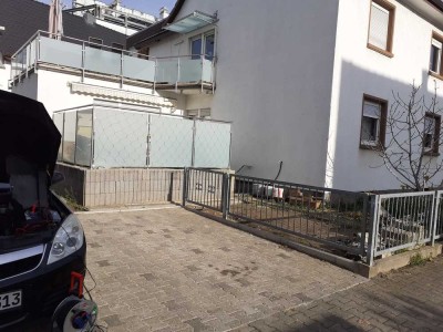 5-Zimmer-Maisonette-Wohnung mit Balkon in Weinheim