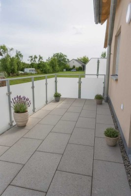 Erstbezug mit Balkon und Einbauküche:  Exklusive 3-Zimmer-Wohnung mit geh. Innenausstattung
