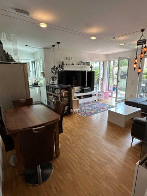 ruhige 3-Raum-Erdgeschosswohnung mit Terrasse und Garten in Erlangen