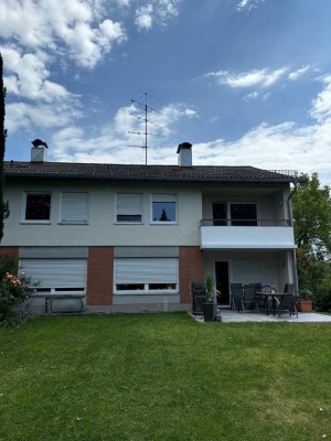 3-Zimmer Wohnung mit Garage in ruhiger Lage in Neubiberg