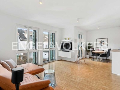 Repräsentative Drei-Zimmer-Neubau-Wohnung mit exklusiver Mansarde