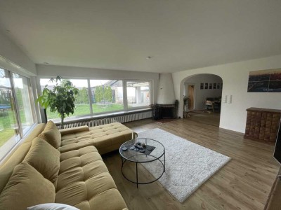 Vollständig renovierte 5,5-Wohnung mit Terrasse in Ispringen