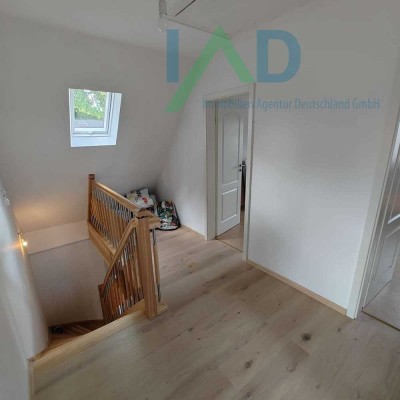 Saniertes EFH mit Wintergarten, Einliegerwohnung und zusätzlichem Baugrundstück