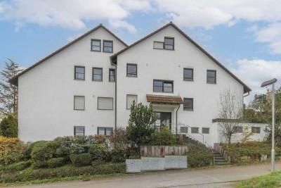 Top: Schöne 3-Zimmer-Wohnung mit Garten und je einem TG- und Außenstellplatz - frei ab 1.Okt 25