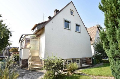 Ihr Familienglück in Baunatal-Großenritte – Ein Haus mit Herz und Garten zum Aufblühen