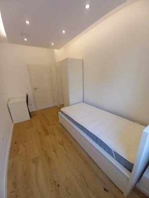 Freundliches möbliertes WG-Zimmer in Stuttgart West Zentrale Lage U-Bahn-Ans