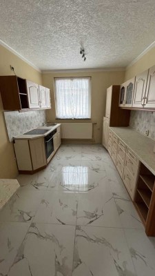 Vielfältig nutzbares Wohn- und Gewerbeobjekt mit großem Grundstück, moderner Ausstattung und Entwick