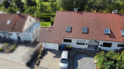Gepflegte 6 Zimmer-Wohnung in sonniger Lage von Durchhausen