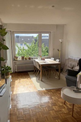 Geschmackvolle 3-Raum-Wohnung mit Balkon und EBK in Bonn