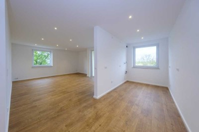 ** WIR SANIEREN FÜR SIE ** 2-Zimmerwohnung mit Balkon