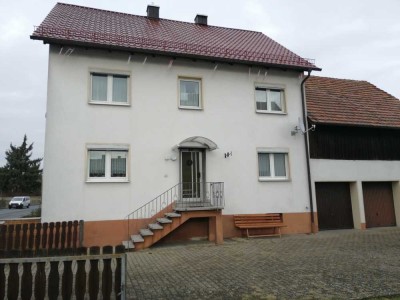 Geräumiges Einfamilienhaus mit 5 Zimmern in Röttenbach