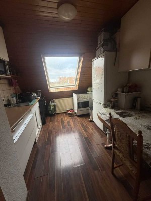 Charmante 3-Zimmer Maisonette Wohnung im Dachgeschoss