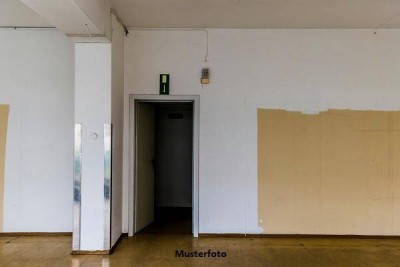 3-Zimmer-Wohnung mit 2 großzügigen Terrassen + neuwertiger Zustand +