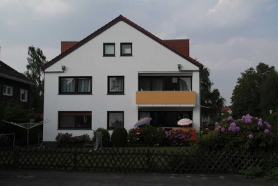Mit dem Rad oder zu Fuß zu Uni & FH  - Helles Apartment mit Balkon (möbliert)
