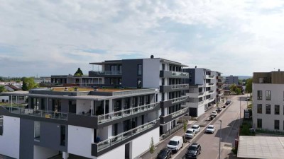 HELLE 3-ZIMMER WOHNUNG IM 2. OG MIT GROSSER ÜBERDACHTER TERRASSE IN LANGENAU